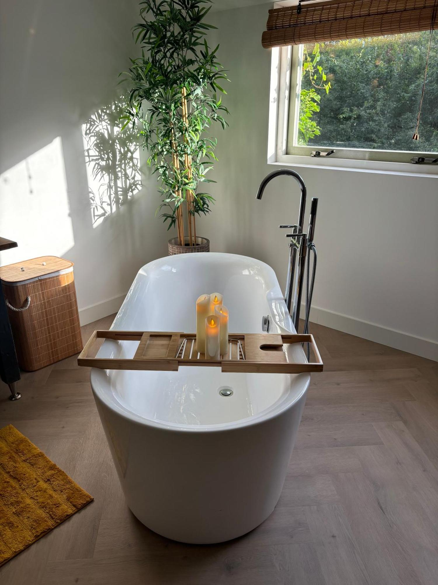 Bamboe Suite Bentveld Met Ligbad En Gratis Parkeren エクステリア 写真